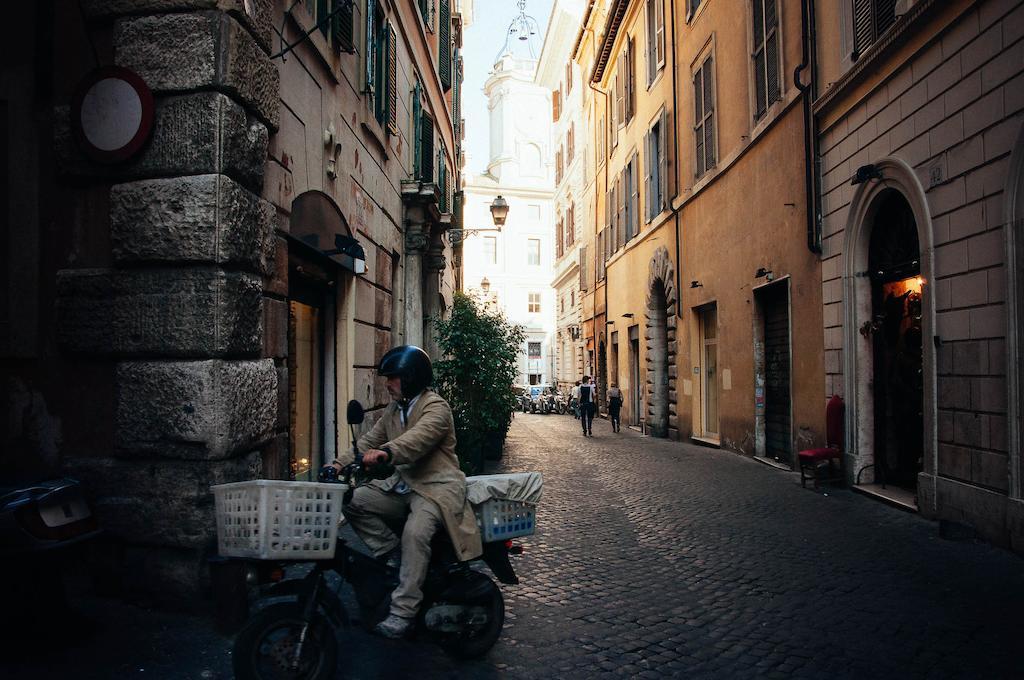 Bed and Breakfast All'Orologio à Rome Extérieur photo