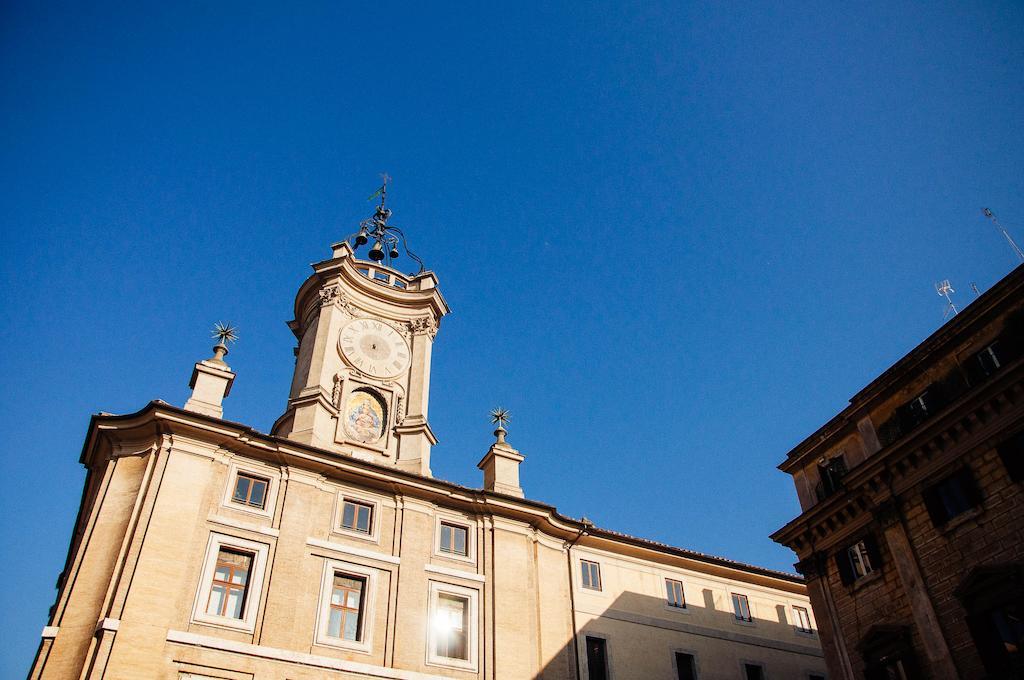 Bed and Breakfast All'Orologio à Rome Extérieur photo